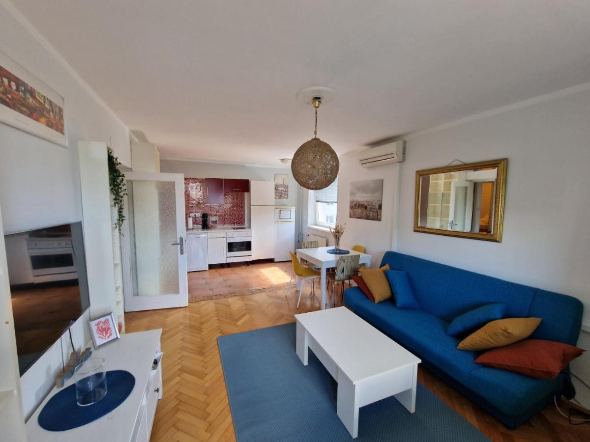 Lovely Condo With Free Parking Ljubljana Bagian luar foto